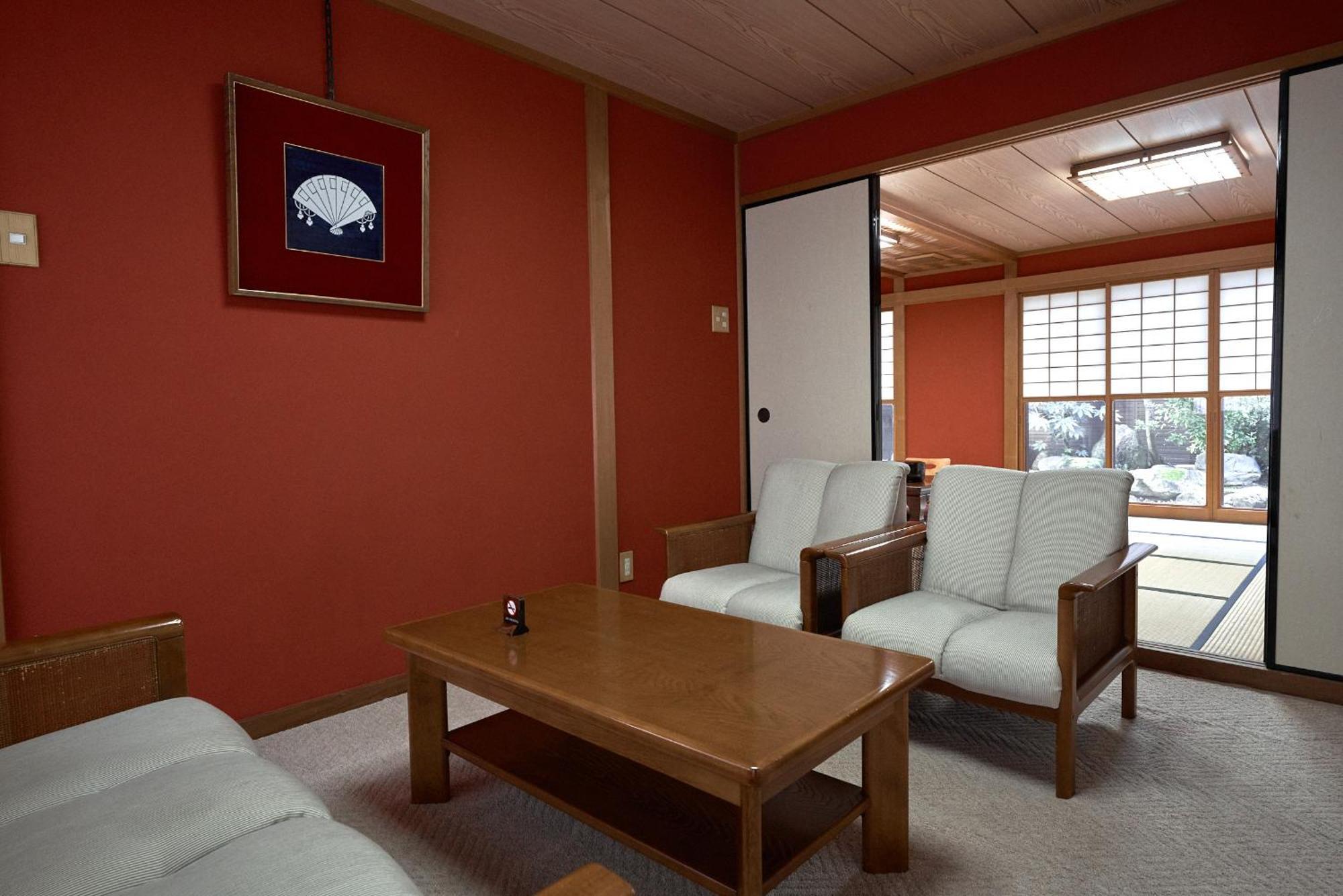 Ryokan Yamamuro Kanazawa Quarto foto