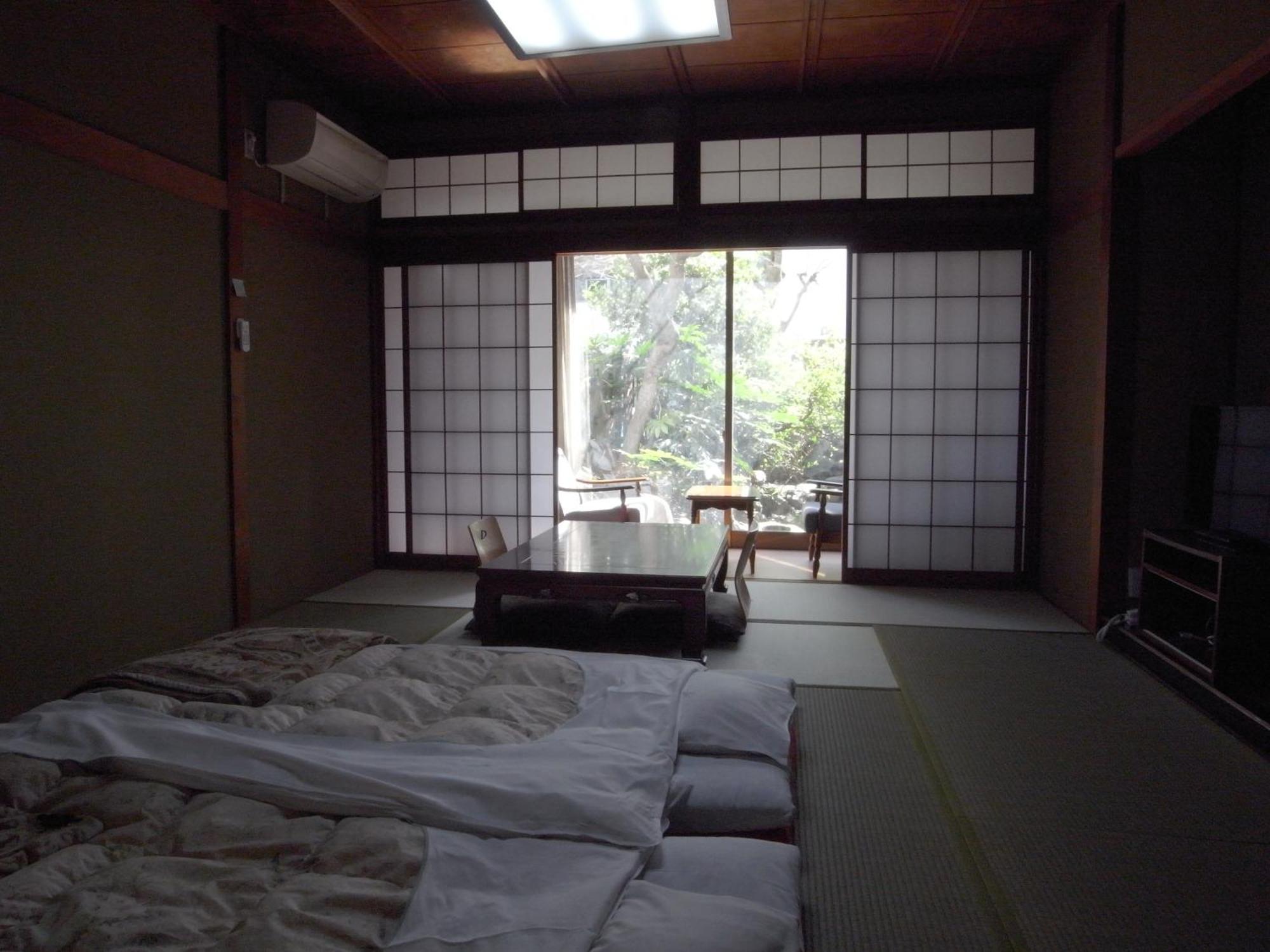 Ryokan Yamamuro Kanazawa Quarto foto