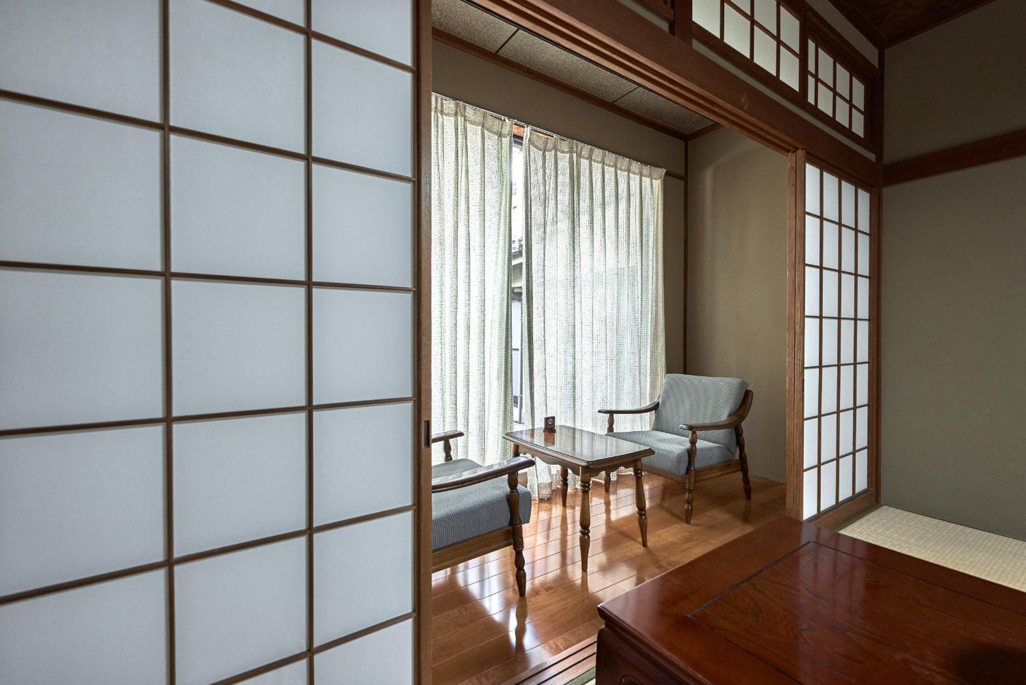 Ryokan Yamamuro Kanazawa Quarto foto